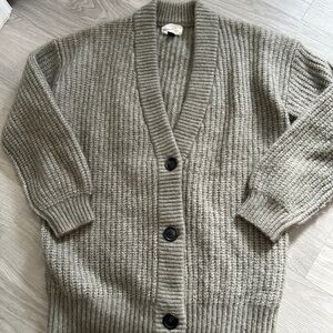 Oversized cardigan